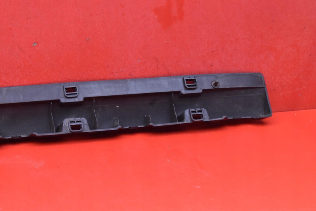 Кронштейн накладки порога левая 3330869 bmw x3 e83 рестайлинг  06-10 Киев