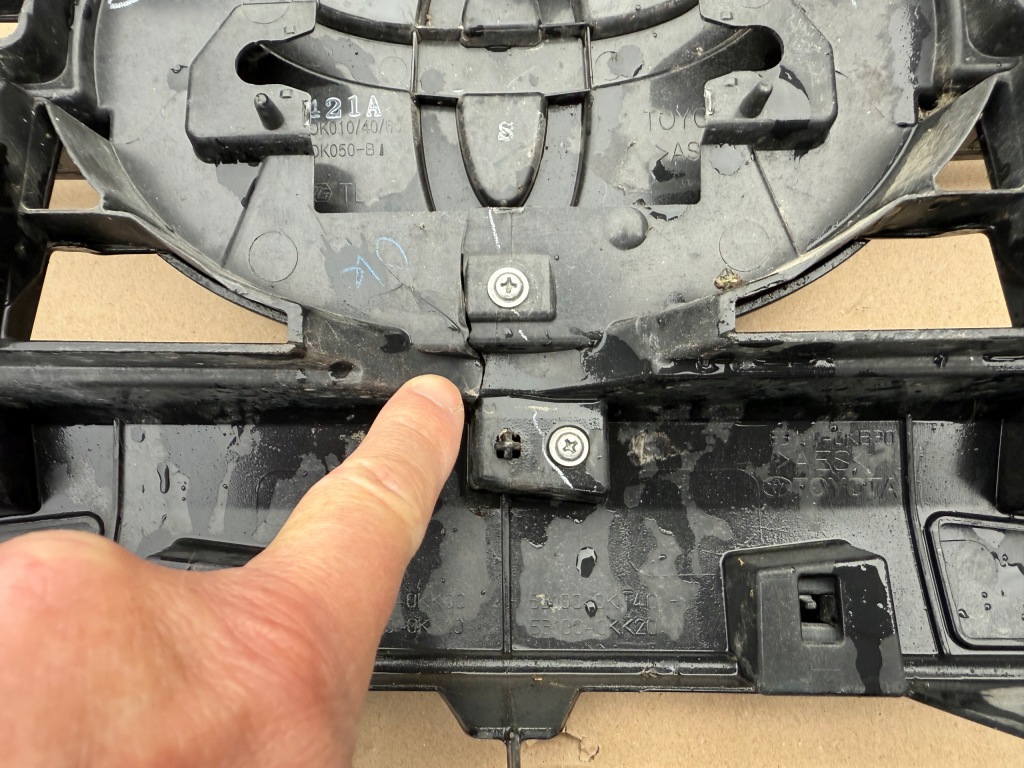 фото №8, Решётка радиатора решётка радиатора eu toyota hilux viii 8 lift 2020 - 2025 .