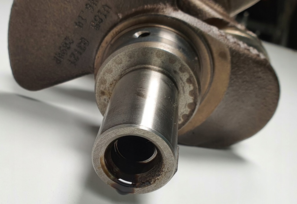 Wał коленчатый renault twingo 3 1.0 sce h4d400 Доставка