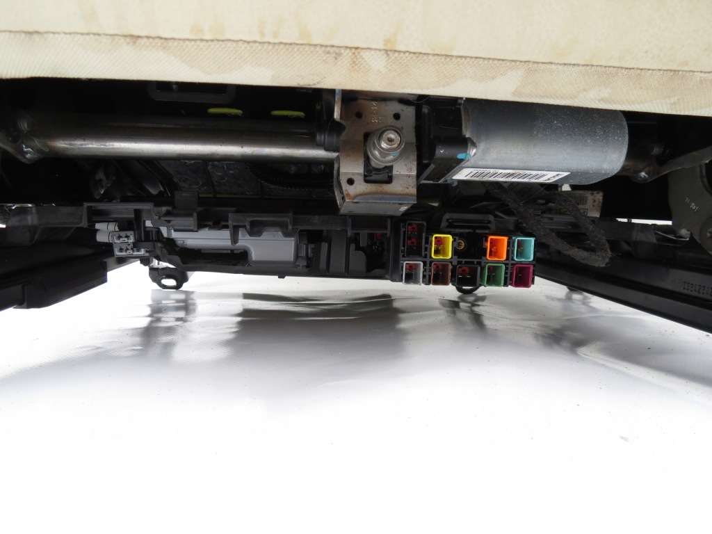 фото №13, Сидіння лівий правий спинка сидіння europa volvo s60 ii 10-17 v60 світла шкіра