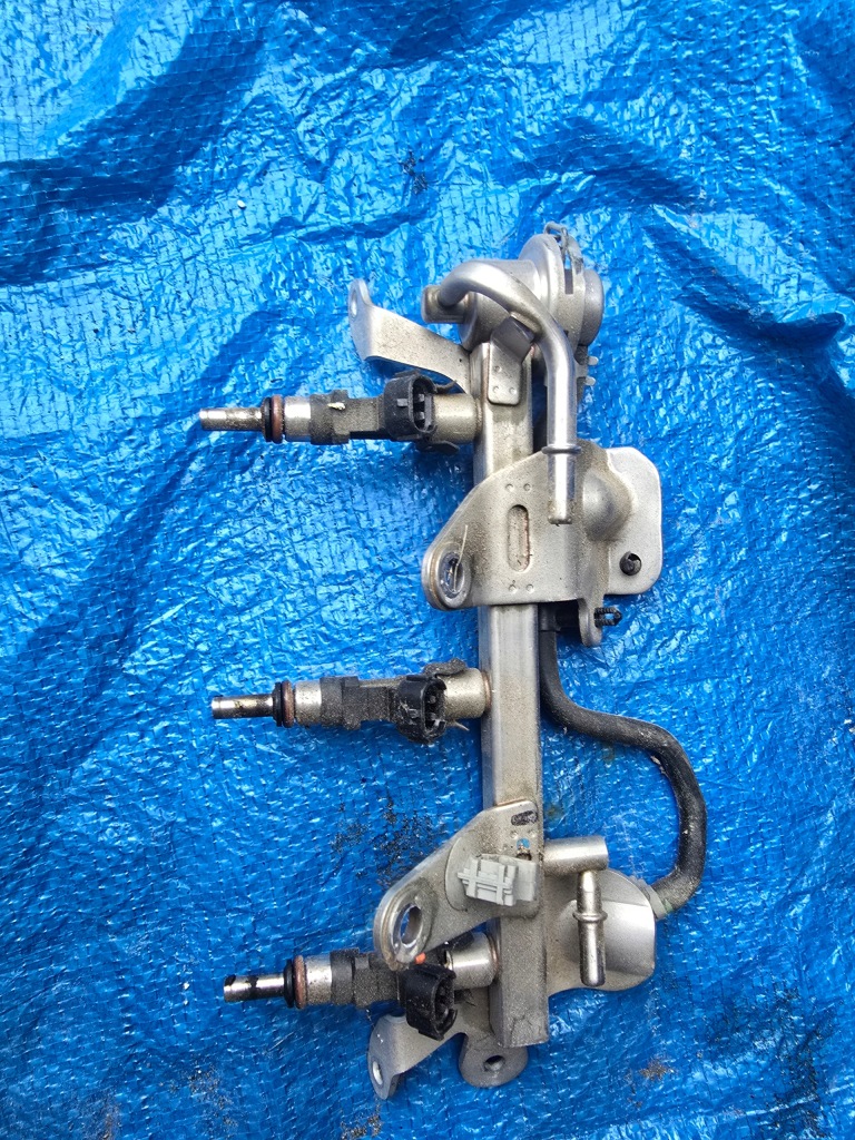 фото №1, Молдинг упорскування dacia sandero ii 0280158366 бензиновий 66kw 2017