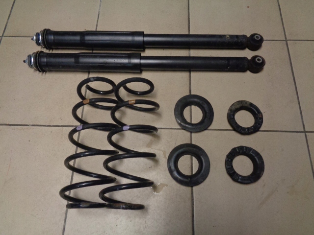 фото №1, Пружини задня toyota iq