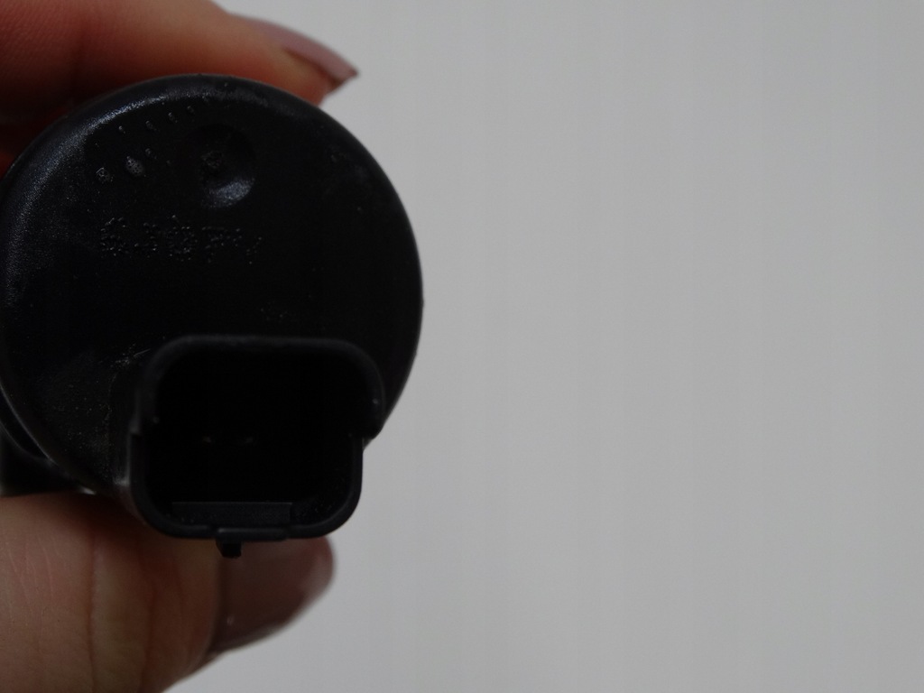 фото №6, Помпа розпилювача renault twingo i 8200213041