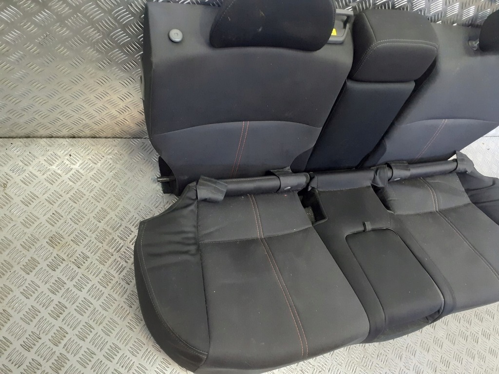 фото №13, Сиденья заднее сиденье комплект+ обшивки subaru forester sh 2.0d