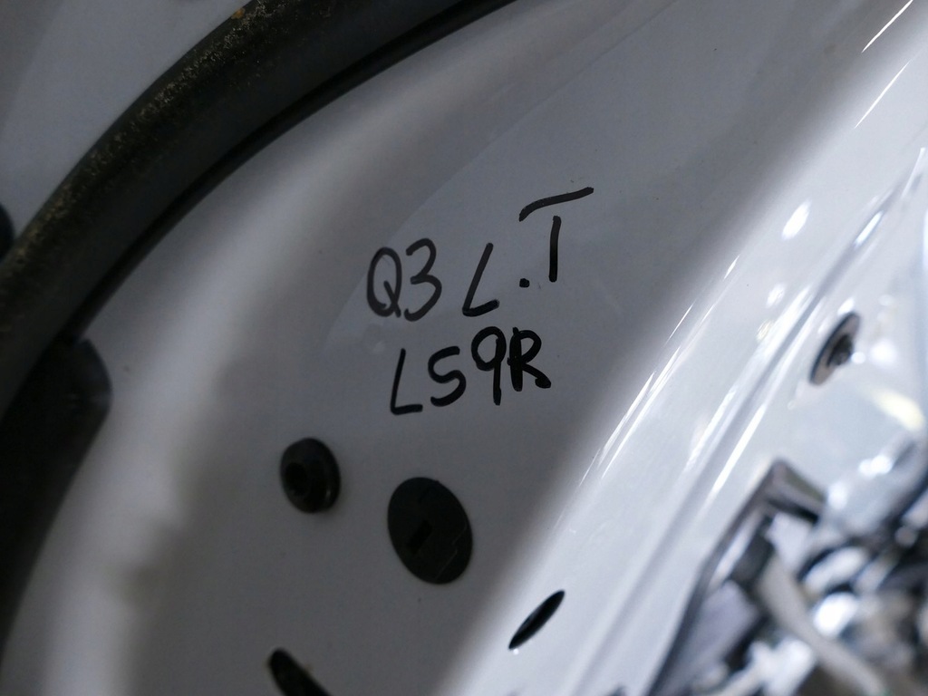 фото №14, Audi q3 8u lift дверь с стекло левый задняя левая задние ls9r