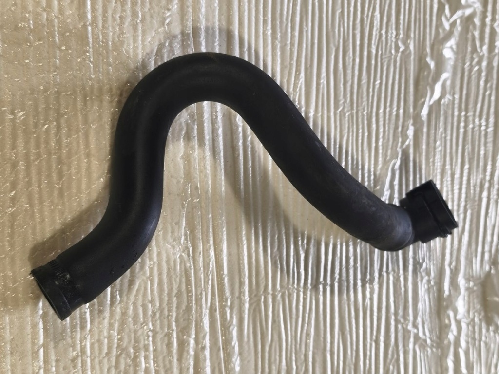 Купить Bmw x5 x6 f15 f16 труба шланг воды 6852875