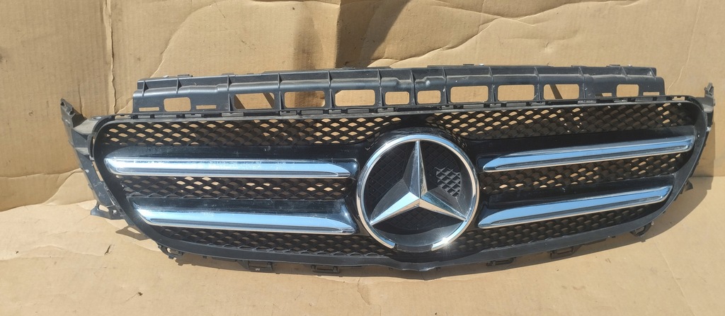фото №1, Решётка радиатора решётка радиатора mercedes e klasa w213 a2138880123