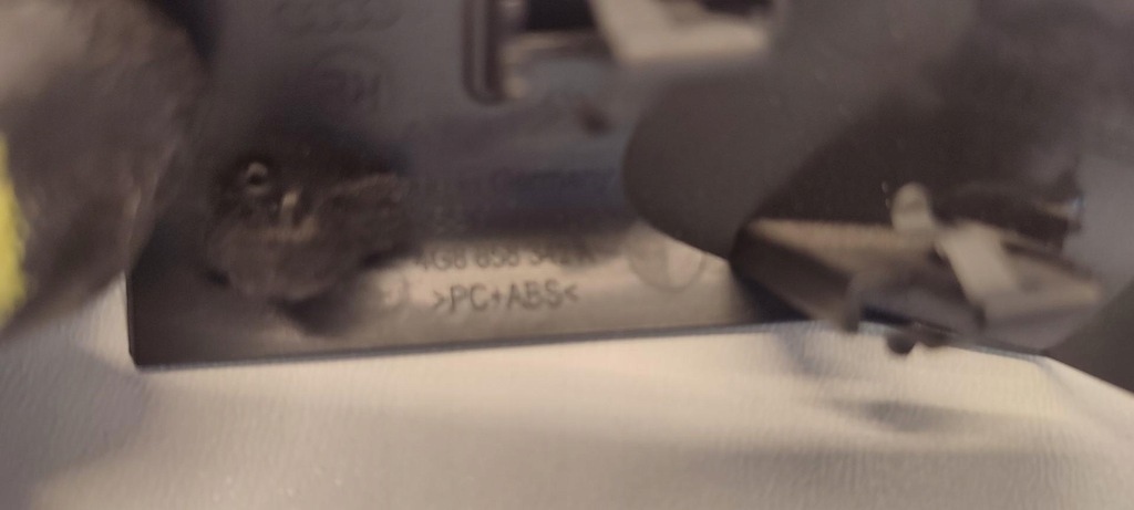 фото №6, Audi a7 4g защита заглушка панели правая 4g8858342a