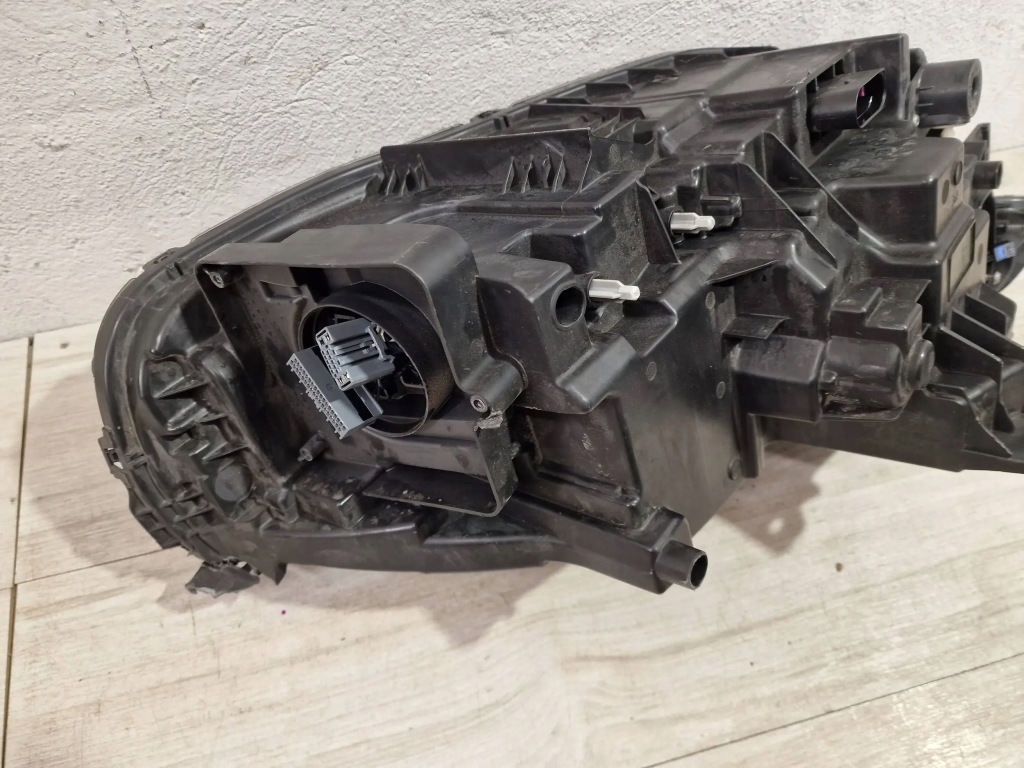 Volvo xc90 рестайлінг  фара ліва full led mid 19 - Оригінал