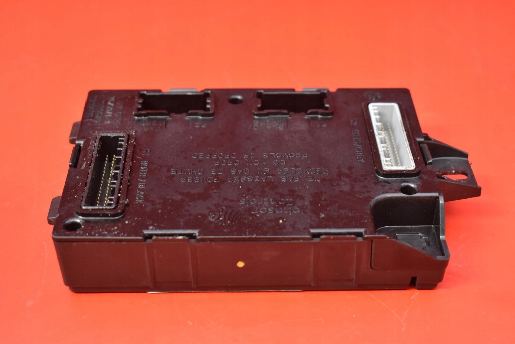 фото №5, Коробка запобіжників bcm 284b11091r vpjr1f-14b466-gh dacia duster 2 ii