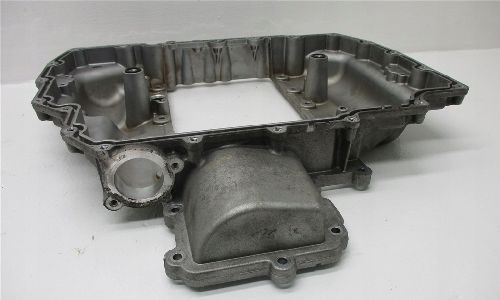 Поддон масляная porsche 991 981 3.4 3.8 9a11073102r с Разборки