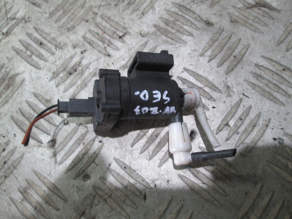 фото №1, Клапан вакууму w203 2.2cdi a2038000178