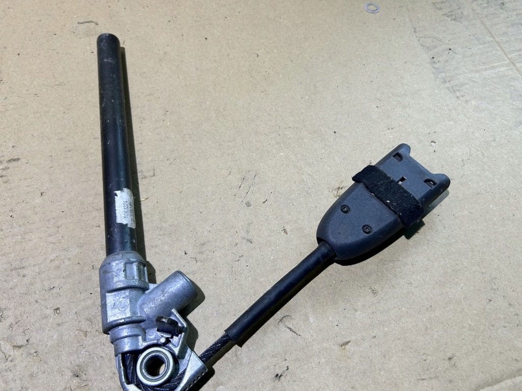 фото №4, Натяжитель замок поперечина правый перед renault megane ii scenic ii d238781