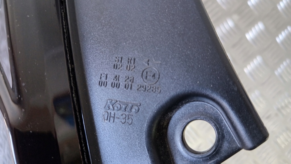 фото №12, Лампа задняя toyota aygo x 22-25 оригинал europa led левая