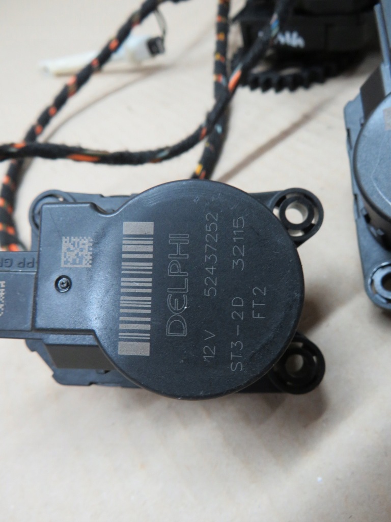 Opel insignia a рестайлинг  электропроводка моторчик отопителя 13372987 с Разборки