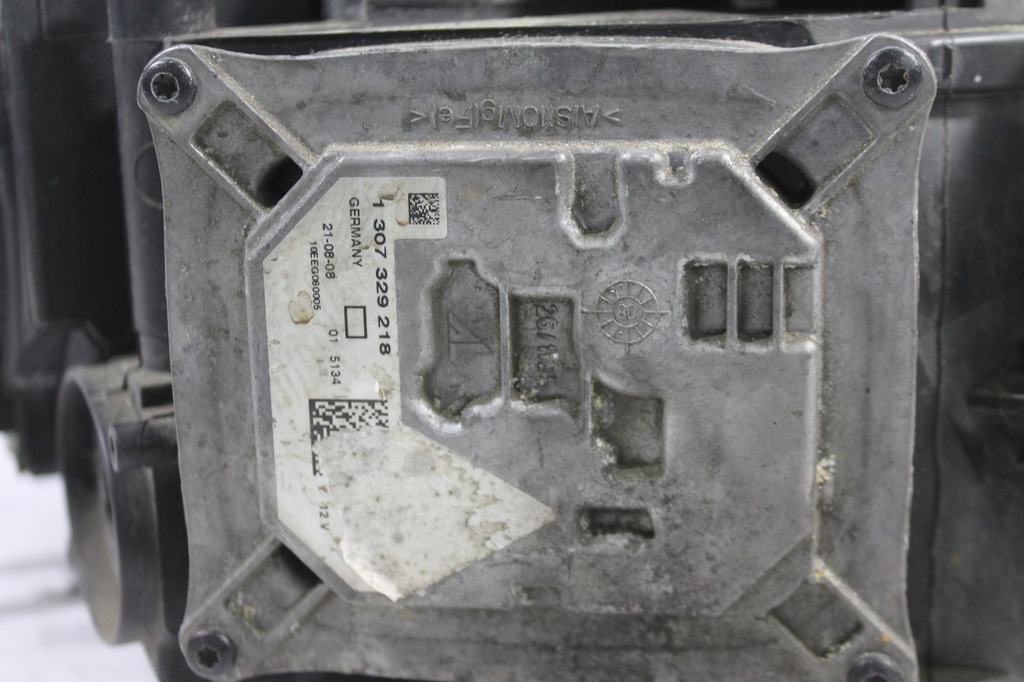 фото №8, Лампа лівий перед ксенон 8k0941003p a4 b8 07-11 eu