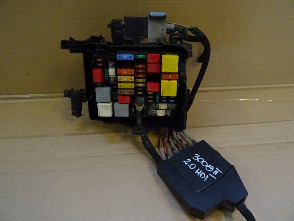 фото №1, 3008 ii 5008 ii коробка запобіжників 2.0 hdi