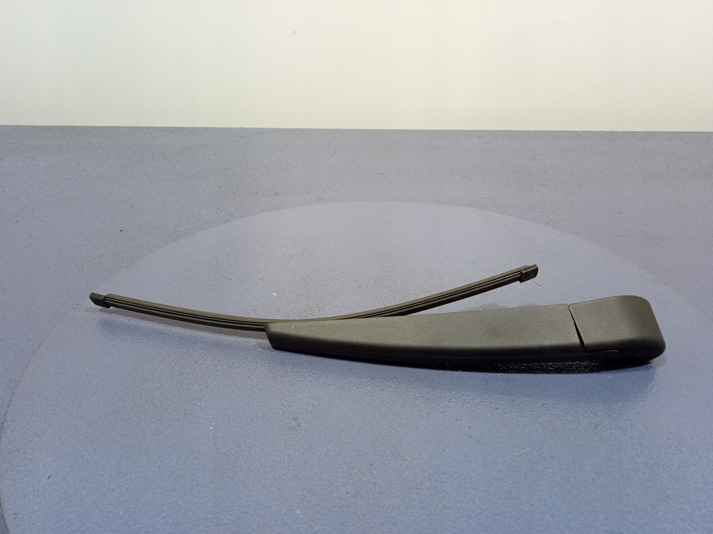 фото №1, Bmw x5 g05 важіль щітка двірники задня