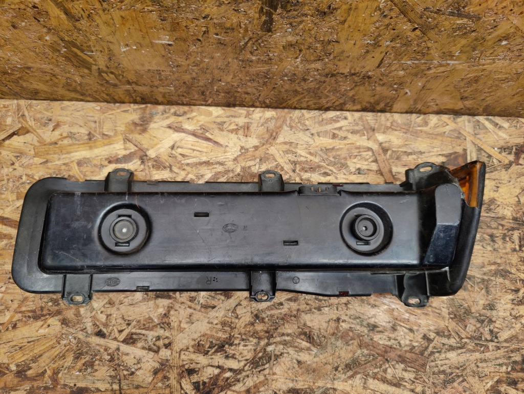 Лампа правая задний  mercedes w123 1238204964 r Киев