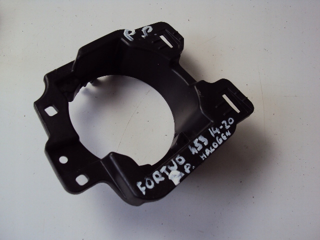 фото №1, Рамка кронштейн протитуманної фари правого smart a453 14-20