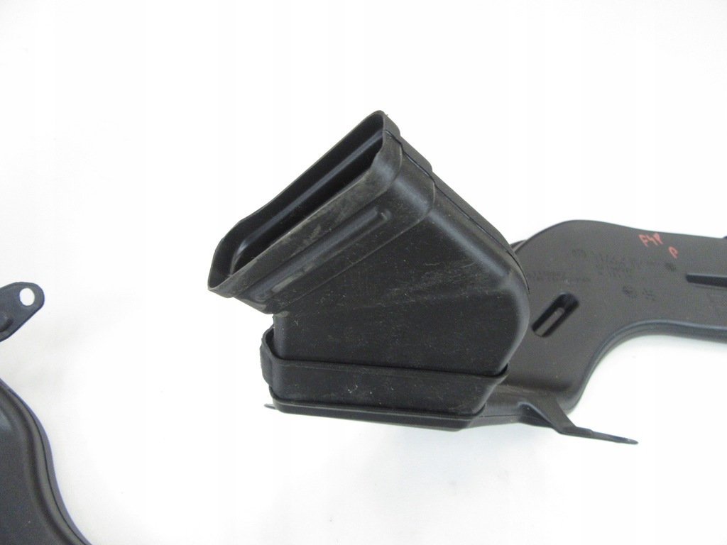 фото №8, Канал воздуха отопительный левый правый bmw f39 f40 f45 f46 f48 f60