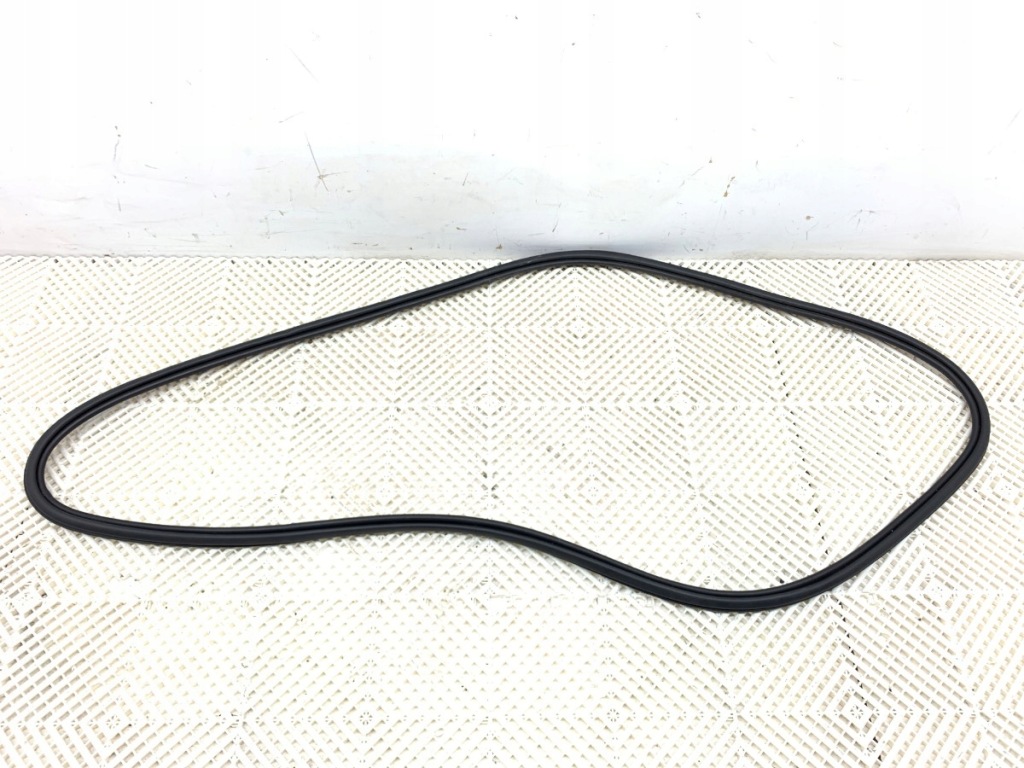 Купити Прокладка дверей перед ліва volvo xc60 2 suv