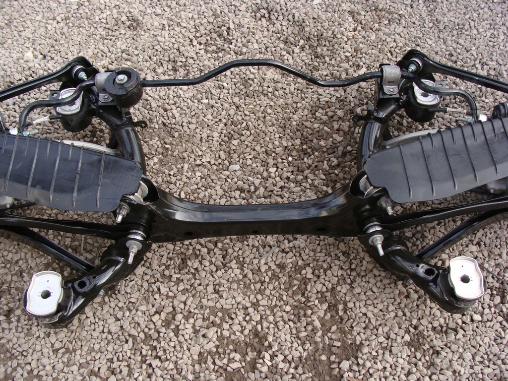 фото №11, Подвеска задние полный audi a4 b9 2wd