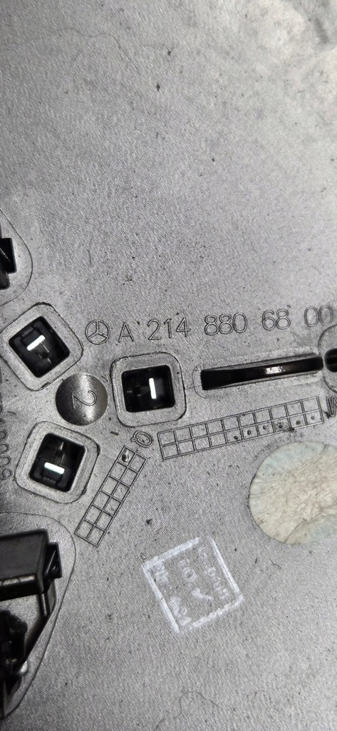 фото №10, Mercedes e-klasa w214 amg решётка радиатора решётка радиатора радиатора led a2148804501