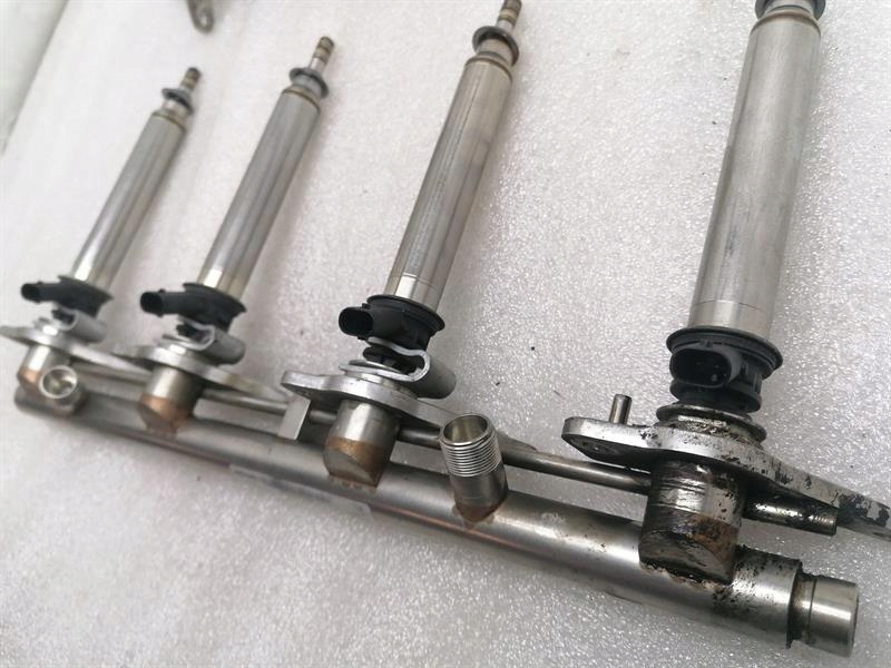 Mercedes s w222 fuel rail a2780702495 инжектор труба set Оригинал