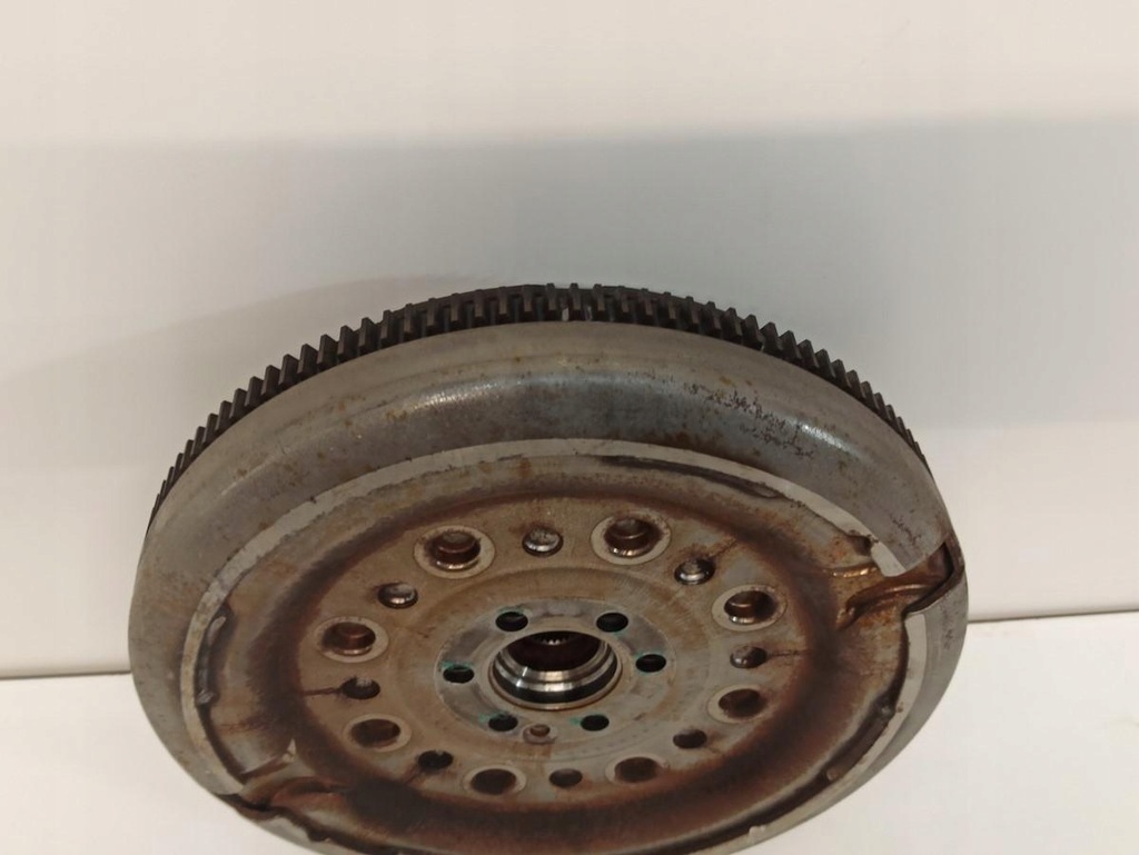 фото №5, Seat arona колесо двомасовий зчеплення 04c141025r