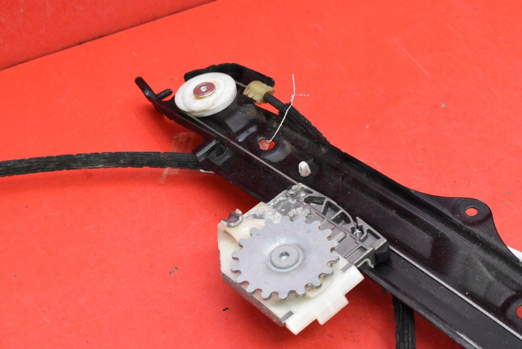 Підйомник скло правий задній 7326326 bmw 4 f36 13-17 Зі Шроту