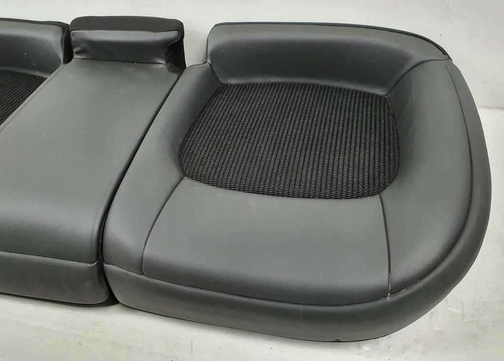 фото №4, Заднее сиденье задняя + спинка задняя citroen c5 iii x7