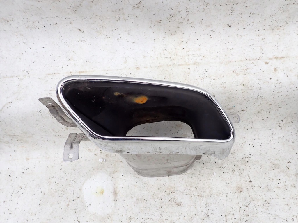 фото №10, Volvo v60 ii 2 18- гаситель наконечник выхлоп правая