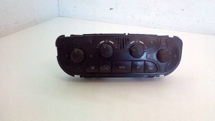 фото №8, Панель обдув mercedes w203 a2038300785