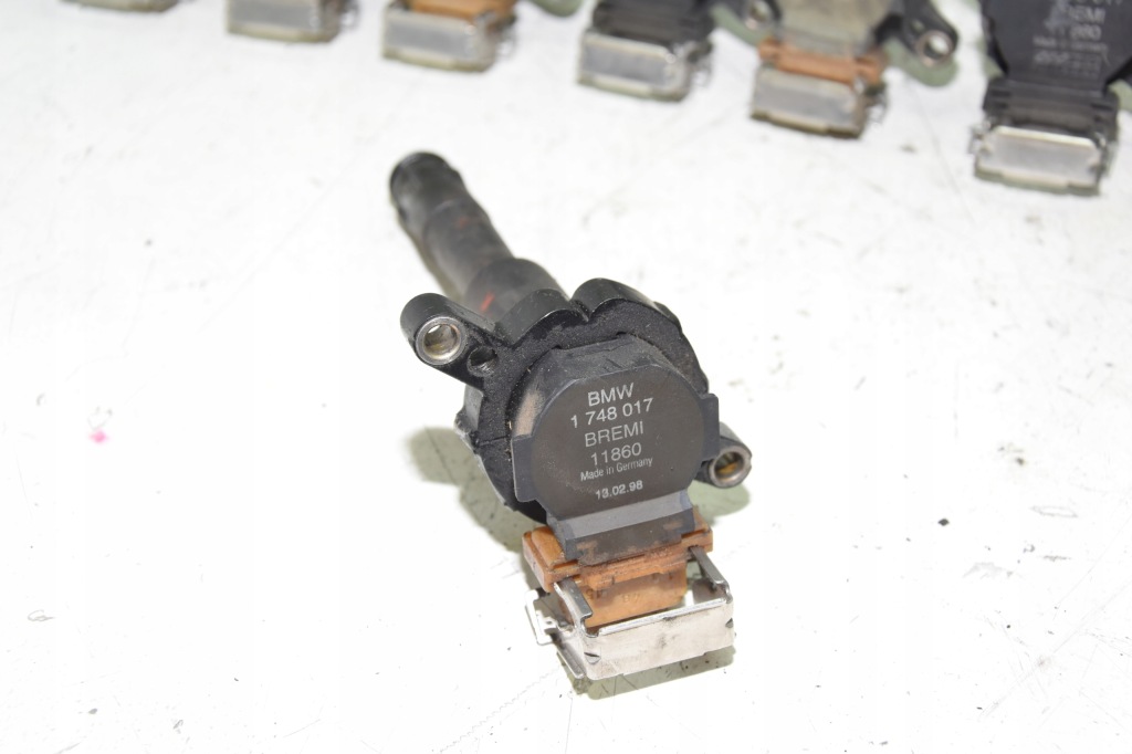 Катушка зажигания bmw e38 e39 740i m62 m52 1748017 в Украине
