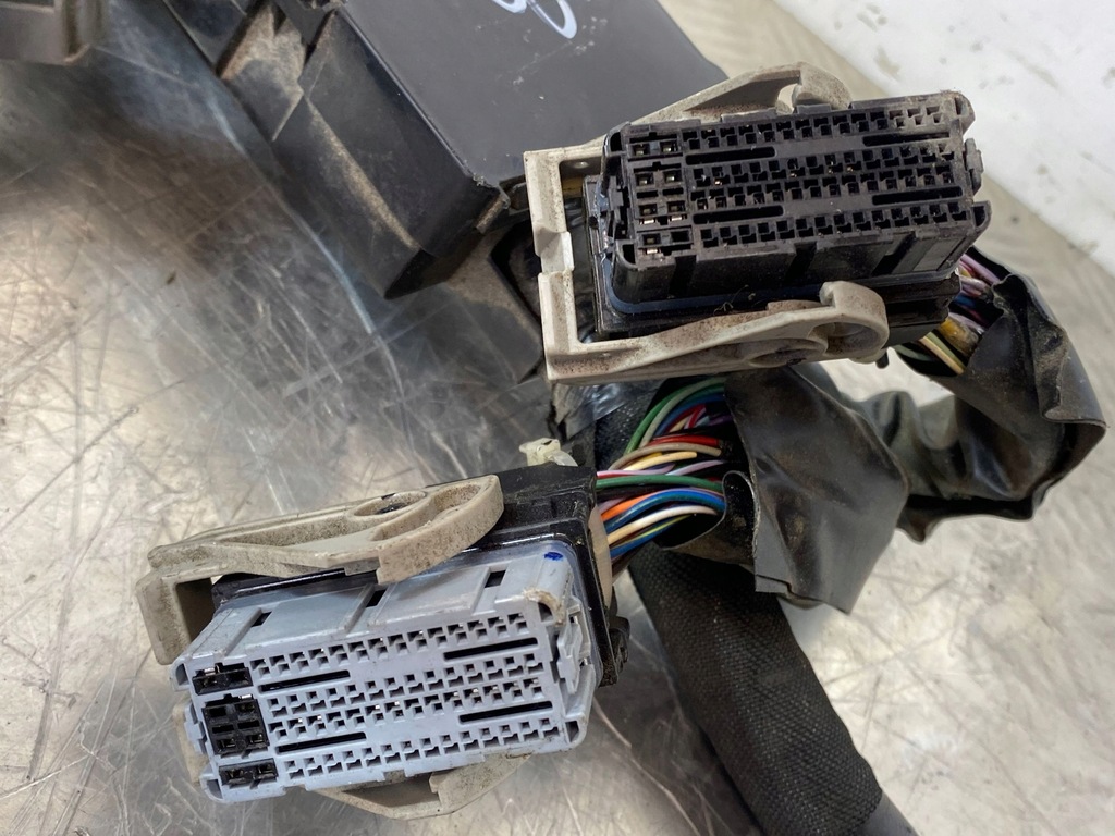 фото №6, 2023 mitsubishi outlander iv жгут двигателя 717639t1