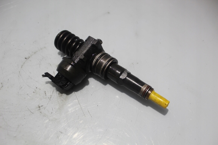 фото №1, Насоси-форсунки насос-форсунка vw passat b6 1.9tdi