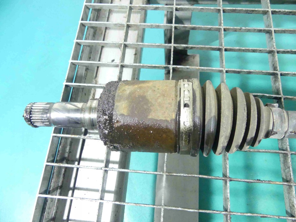 фото №3, Привідний вал права задня volvo xc60 i 10r 2.4 d5