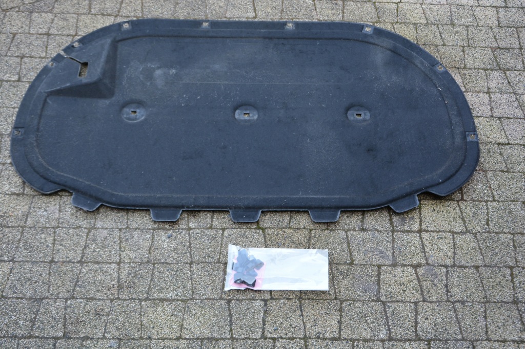 фото №1, Шумоизоляция капот клипсы vw passat b8 3g0863831
