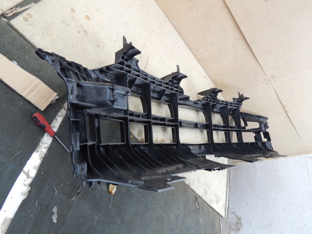 Kia ev9 кронштейн решітка бампера підсилювач ремінь передній 86355-do000 оригінал . Зі Шроту