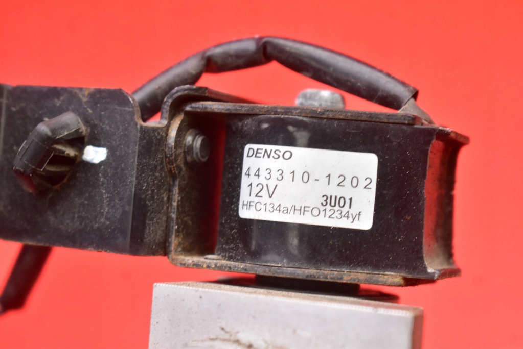 фото №12, Шланг трубка кондиціонера 924503nl0b nissan leaf 1 i ze0 lift 10-17