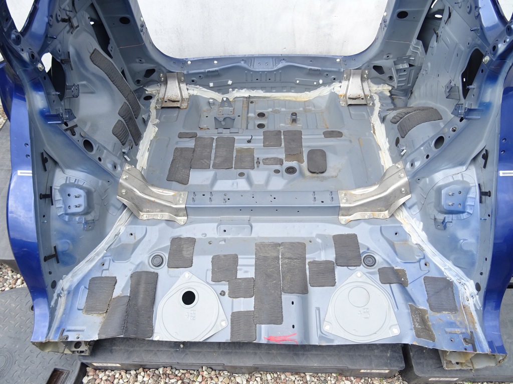 фото №8, Nissan iv x-trail t33 1.5 vc-t e-power kr15 поддон pas задний задняя rby