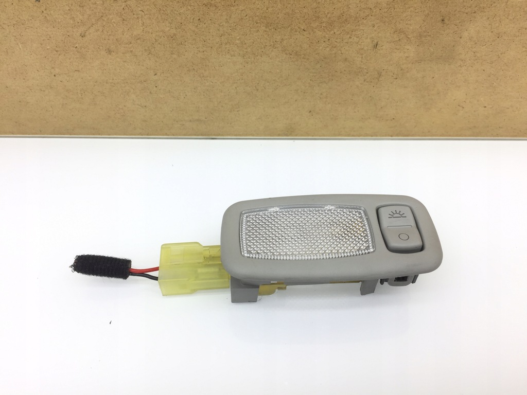 фото №1, Kia rio iv 4 лампа потолочный правая