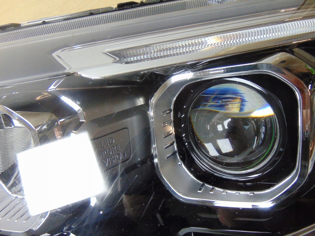 фото №10, Лампа левая перед renault alaskan full led europa