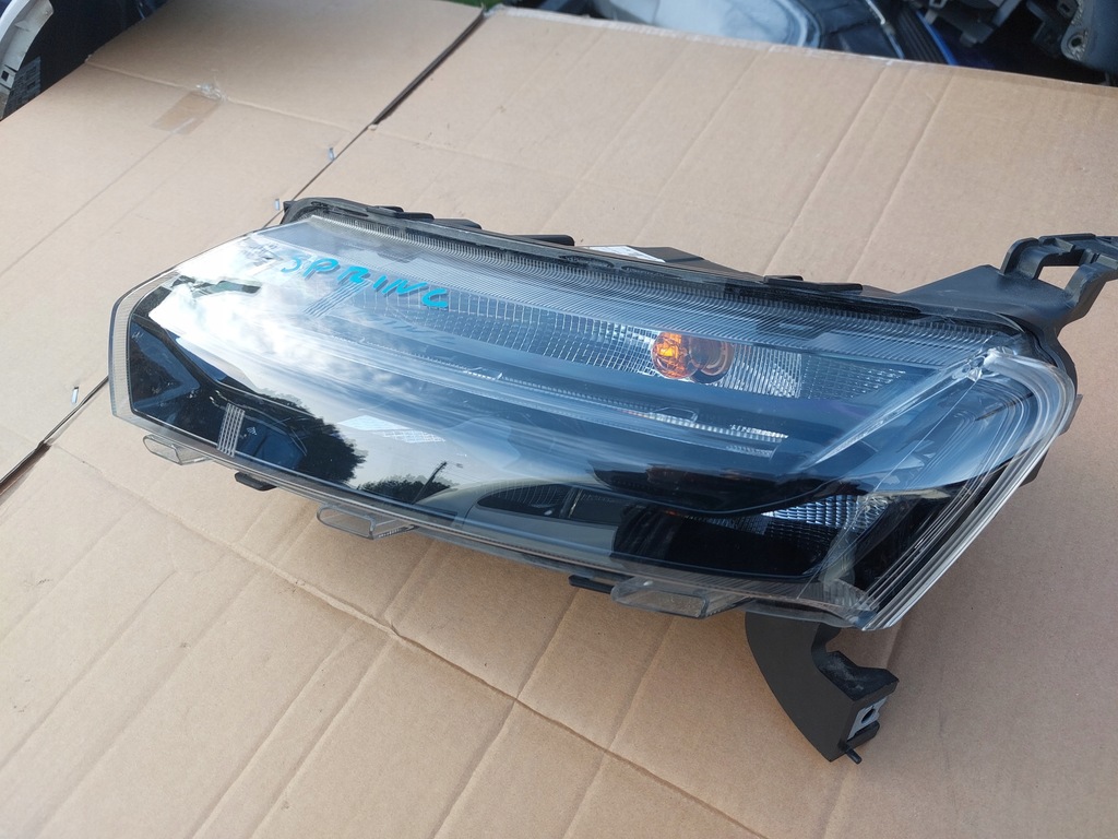 фото №3, Лампа передня ліва dacia spring led drl