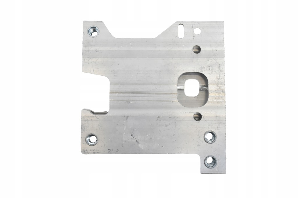 фото №1, Mercedes c-klasa w206 2021 левый нижний кронштейн поперечина