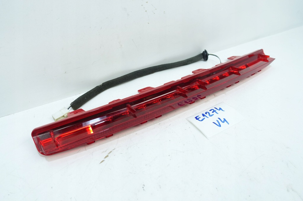 фото №2, Третий свет стоп kia sportage v 2021-