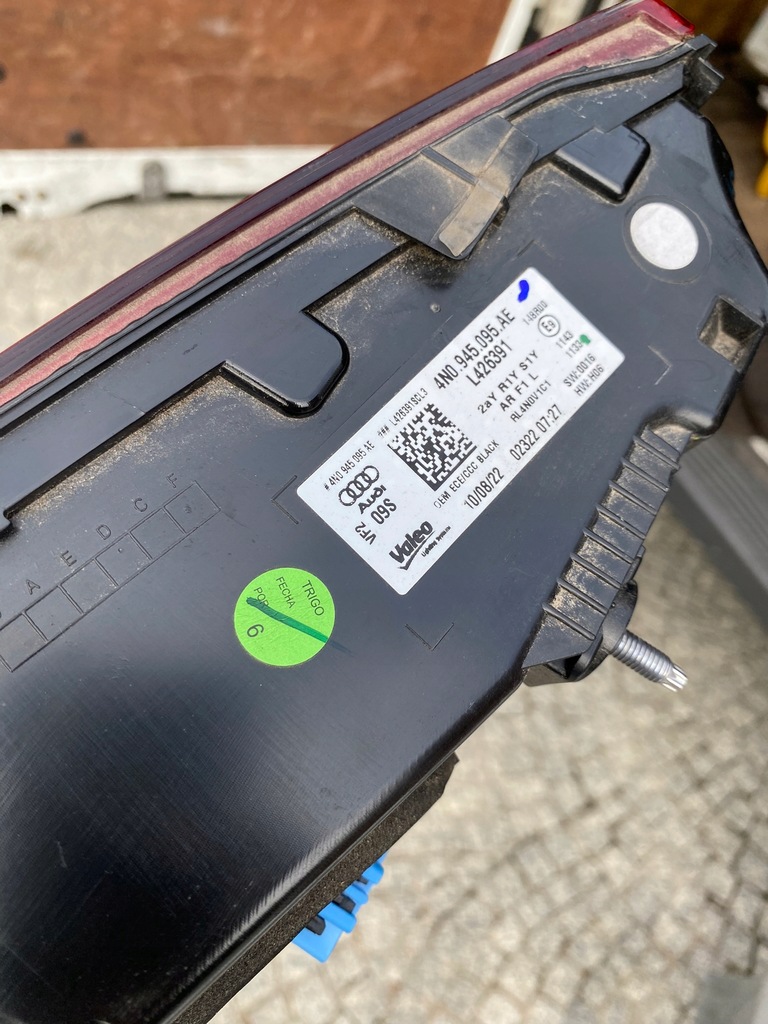 фото №15, Audi s8 a8 d5 лампа задня led 4n0945095m
