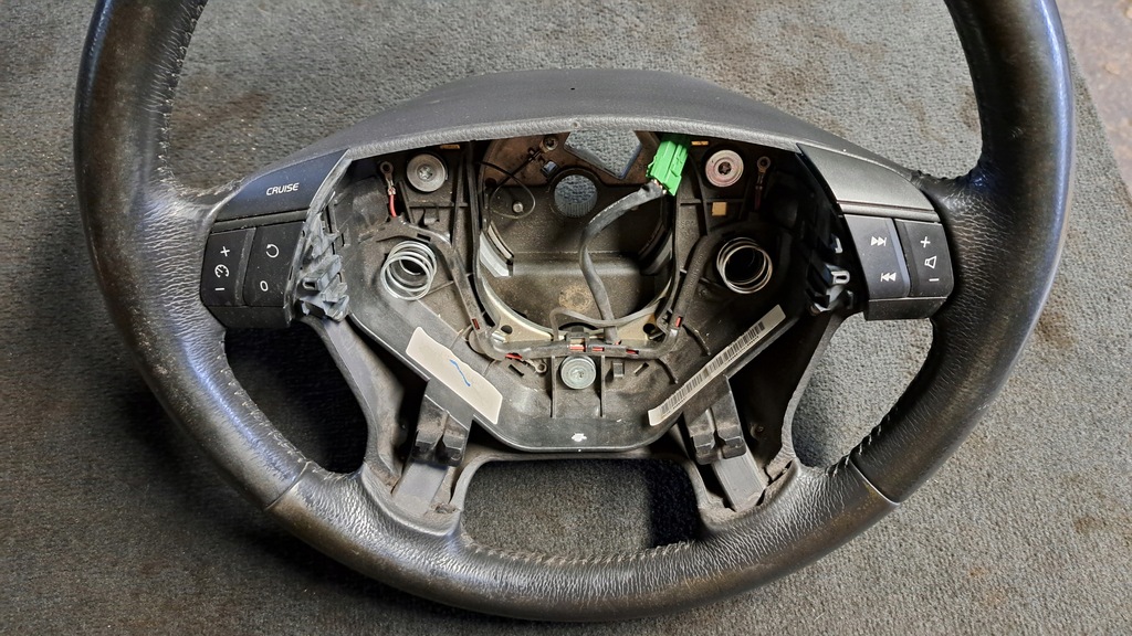 фото №8, Volvo xc90 i v70 ii s60 i xc70 воздуховод кожа мультифункция europa kpl.