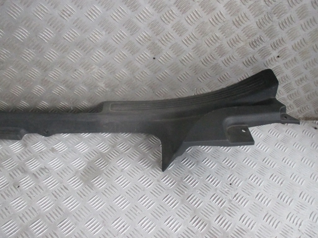 Молдинг порог правая fiat linea 07-12r 735386407 Киев